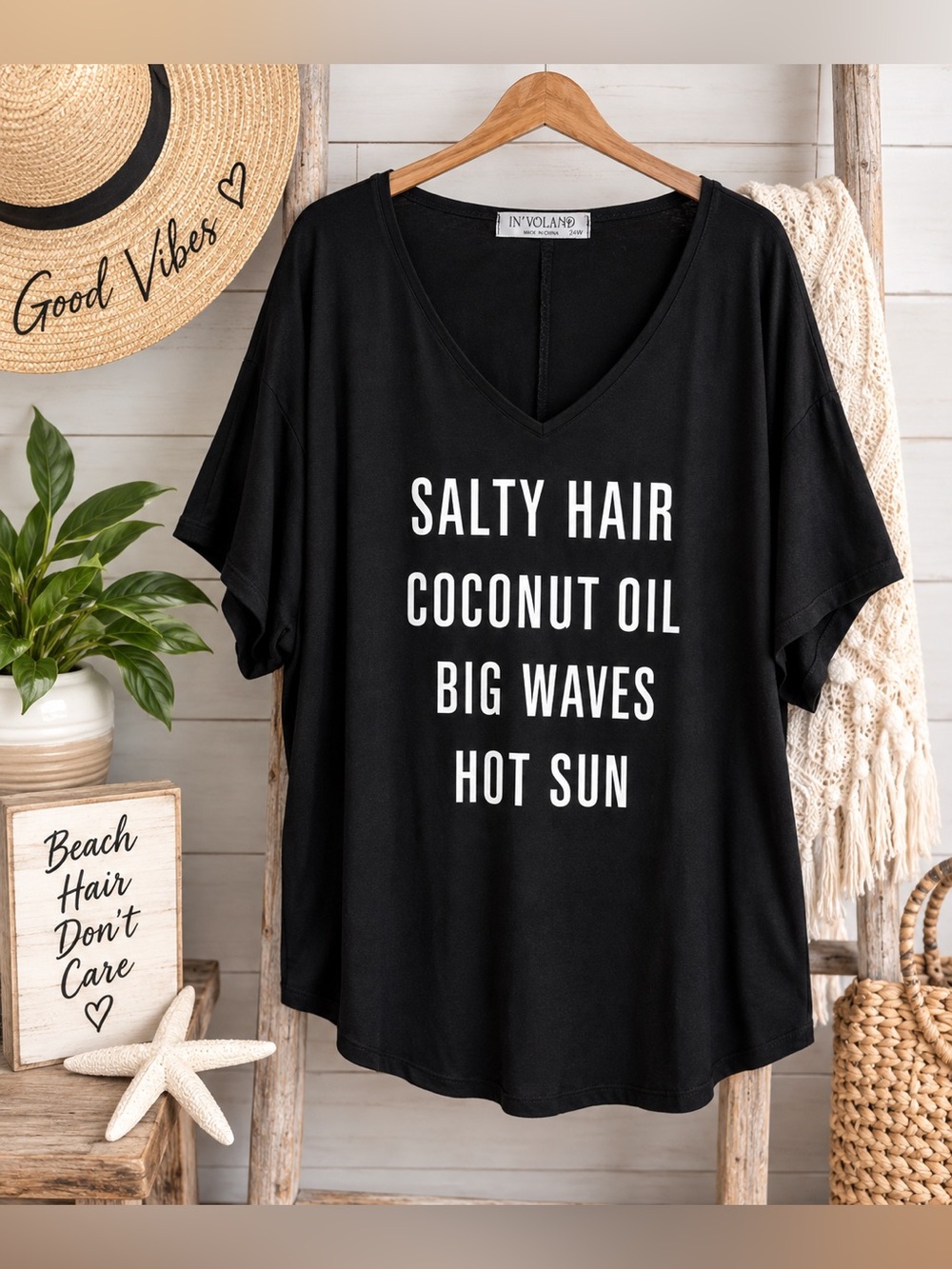 In’Voland 24W Black V Neck Graphic Tee Salty Hair Coconut Oil Big Waves Oversize